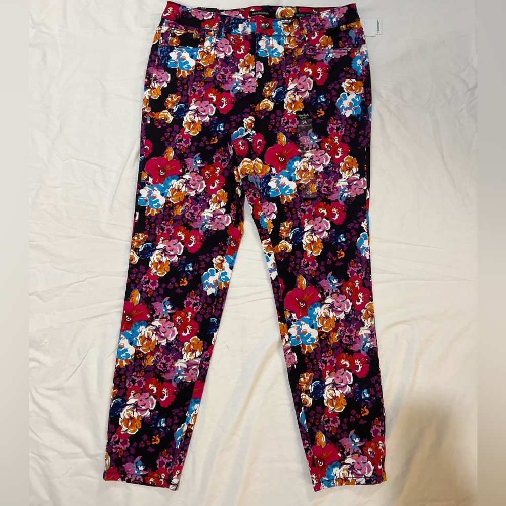 Floral pants - from needle and cloth